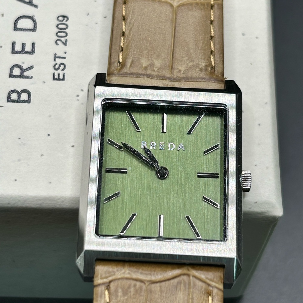 GQ Breda Virgil wrist watch